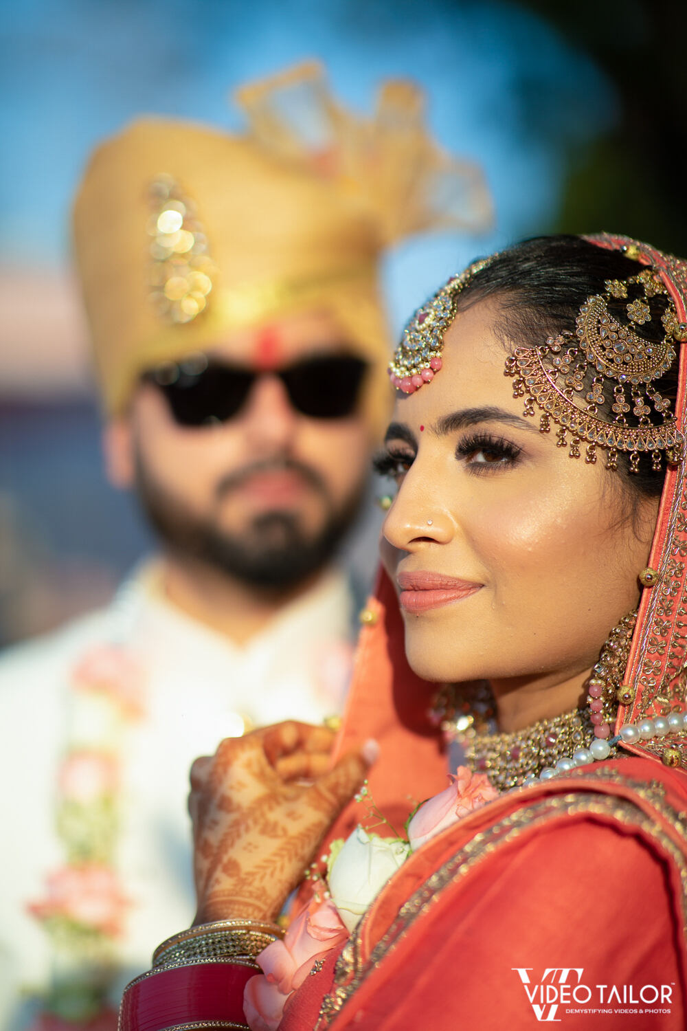 Must-have Couple Poses for an Indian Wedding Album