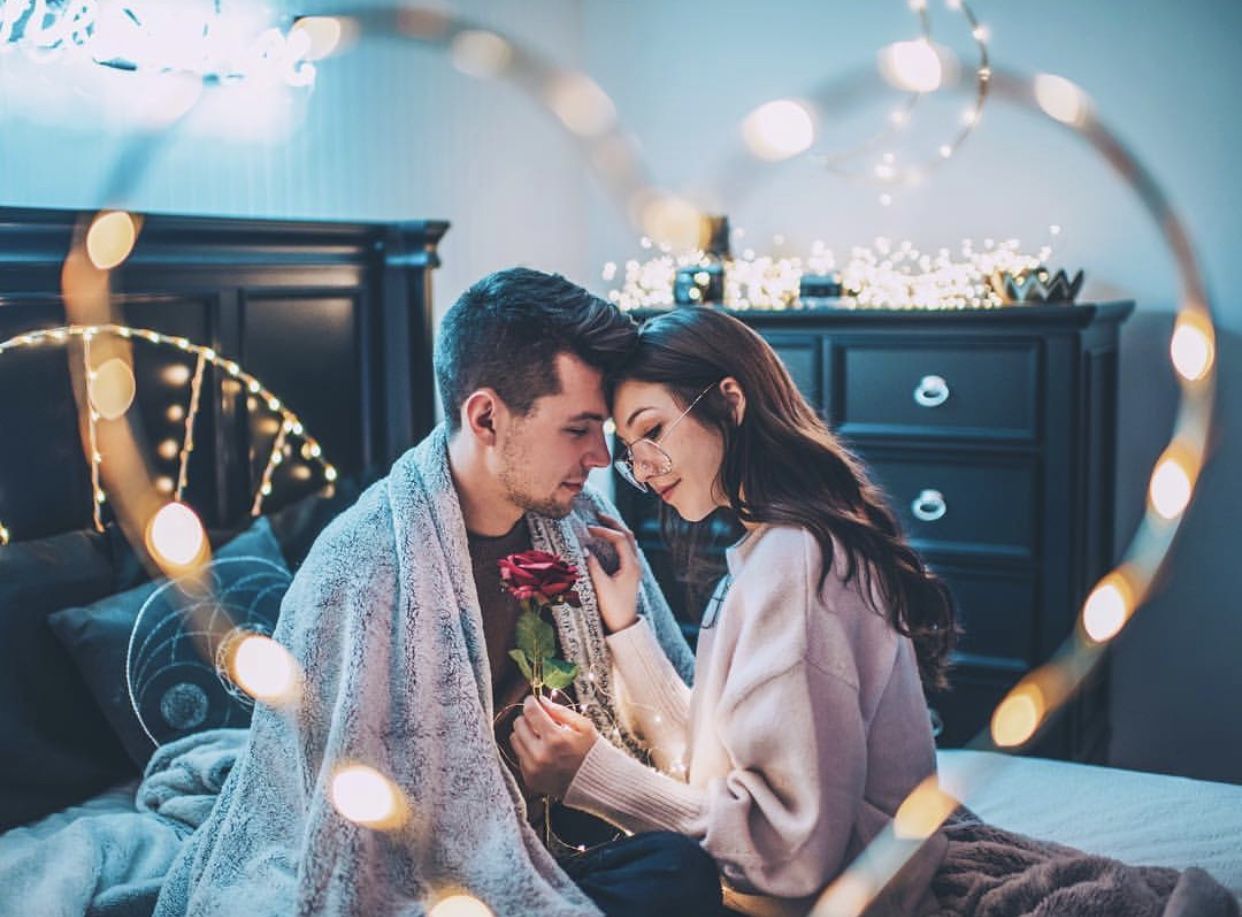 Indoor Pre-wedding photography ideas - fairylight theme