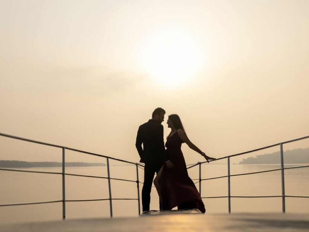 VideoTailor pre-wedding goa Yacht 2