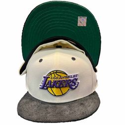 Los Angeles Lakers Cream Two Tone Corduroy Bill Green UV 59FIFTY Fitted Hat