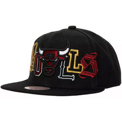 Chicago Bulls Mitchell & Ness Hype Type Black Snapback Hat