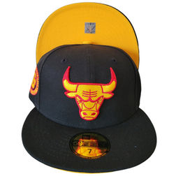 Chicago Bulls Black 6x Champs Yellow UV NBA 59FIFTY Fitted Hat