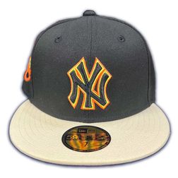 New York Yankees Black Neon Lights Two Tone Yankee Patch Pink UV 59FIFTY Fitted Hat