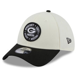 Green Bay Packers Cream Black 2022 Inspire Change New Era39THIRTY Flex Fit Hat