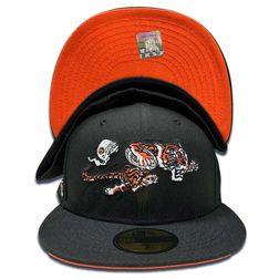 Cincinnati Bengals Black Throwback Logo 50th Anniversary Patch Gray UV NFL 59FIFTY New Era Fitted Hat