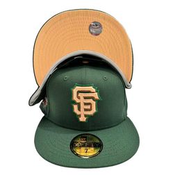 San Francisco Giants Green Christmas Pack Tell It Goodbye Patch Peach UV 59FIFTY Fitted Hat