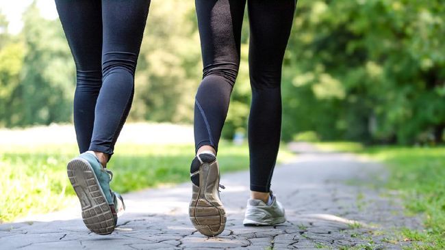 Ingin Berat Badan Cepat Turun? Coba Rutin Jalan Kaki di 2 Waktu Emas Ini