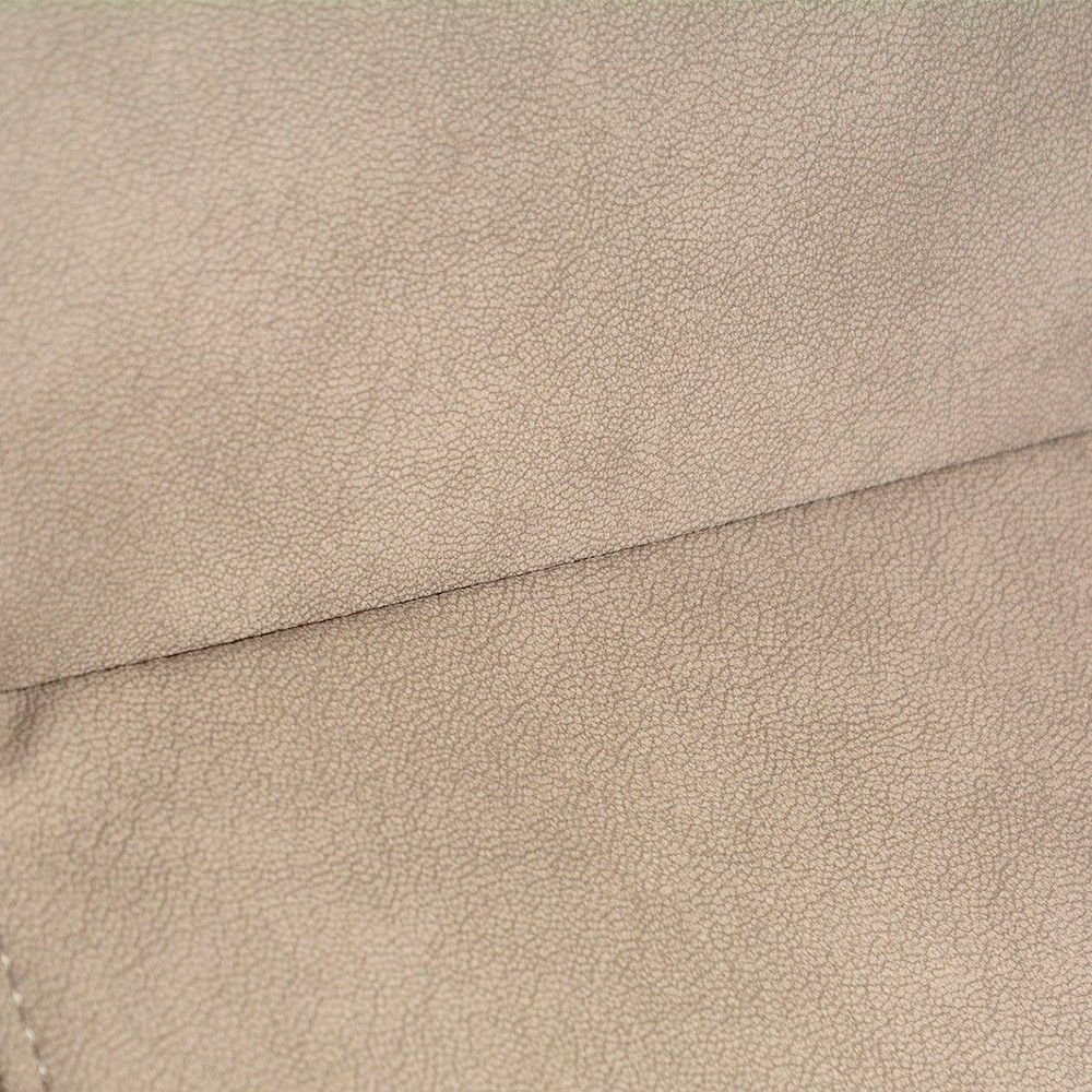 https://ik.imagekit.io/yhosuhnly/domus/media/116397/ER-00060988-(3).webp