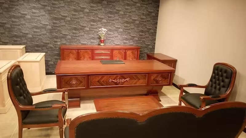 Venedik Ahşap Oymalı Makam Takımı