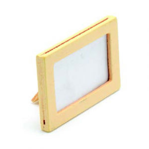 Wooden Photo Frame With Stand 8.5 x 6 x 0.6 cm