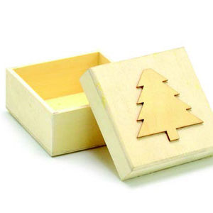 Wooden Box With Tree 7.7 x 7 x 5.6 cm