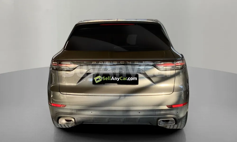 Vehicle photo 2