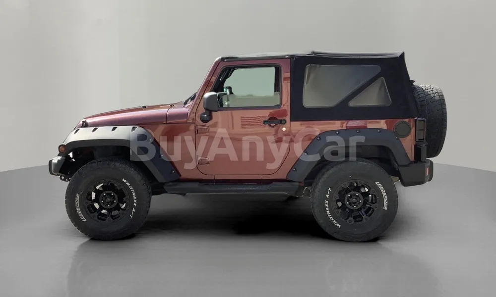 Vehicle photo 3