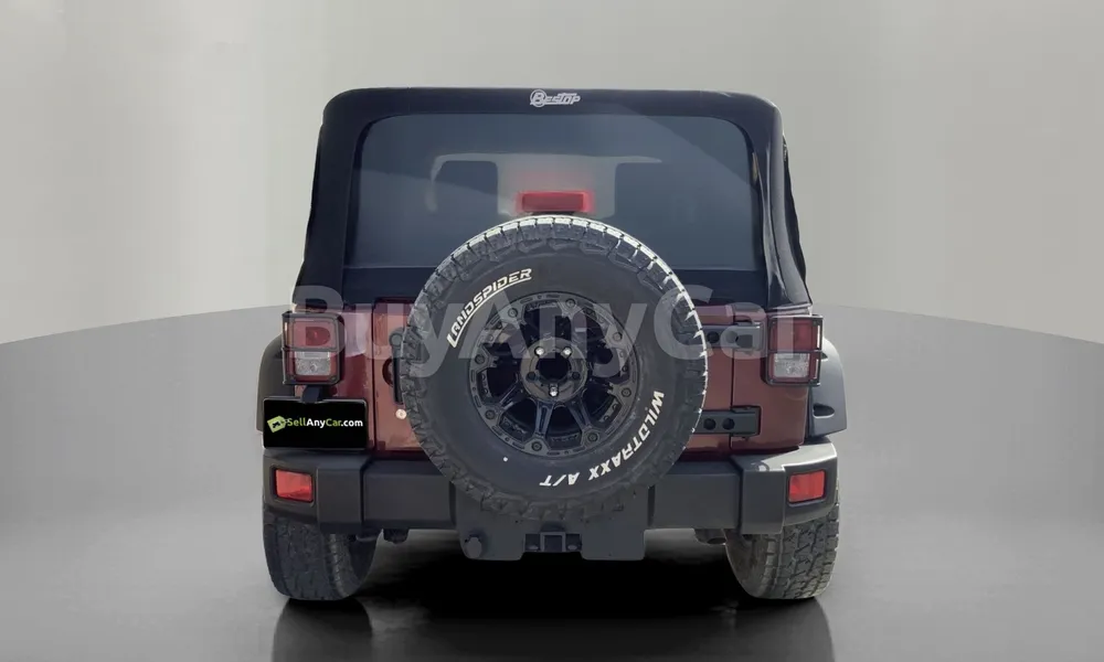 Vehicle photo 2