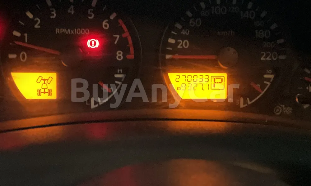 Vehicle photo 7