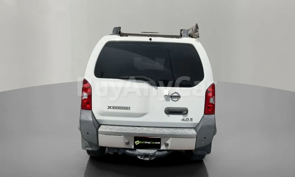 Vehicle photo 2
