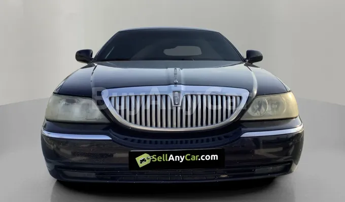 carsDetail