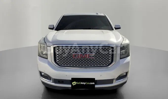 carsDetail