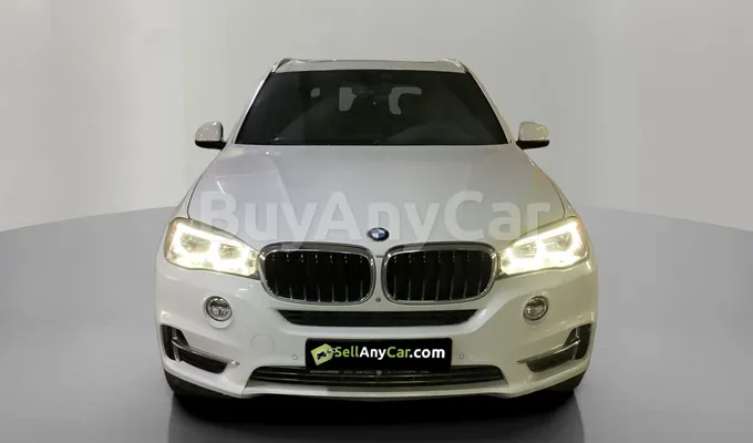 carsDetail