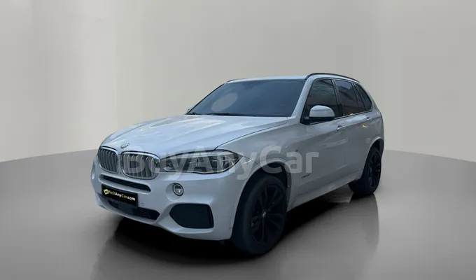 carsDetail