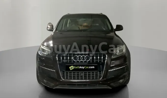 carsDetail