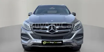 carsDetail