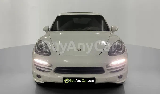 carsDetail