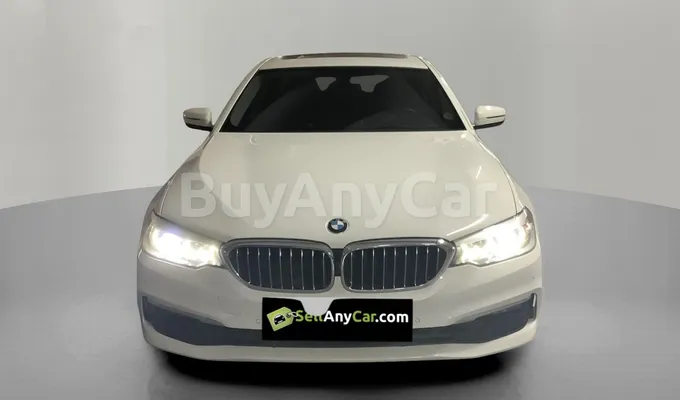 carsDetail