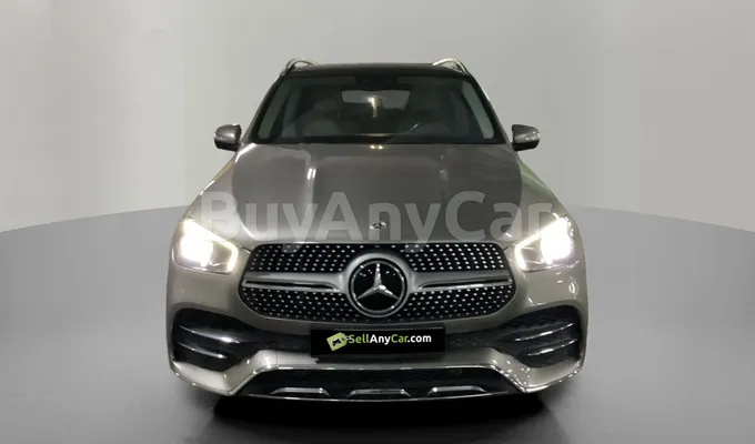 carsDetail