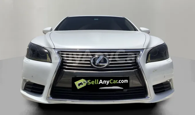 carsDetail