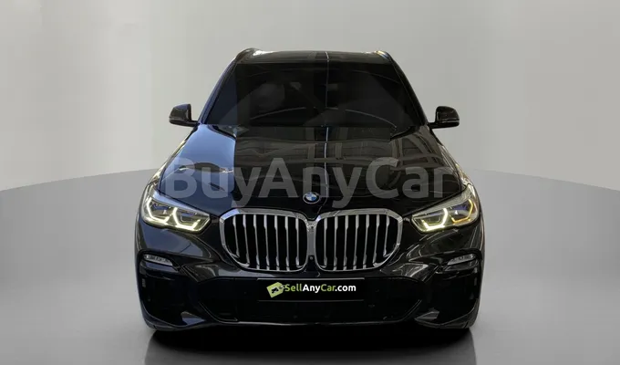 carsDetail