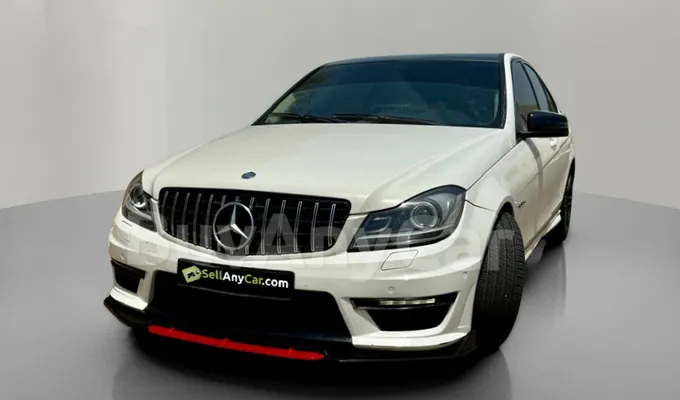 carsDetail