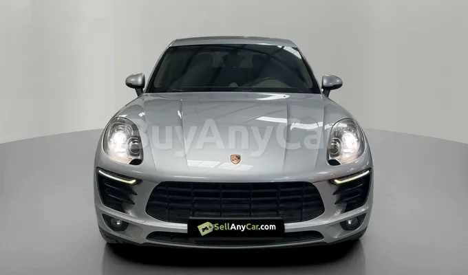 carsDetail