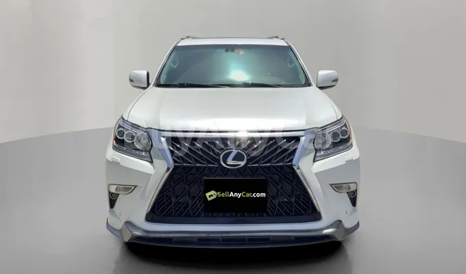 carsDetail