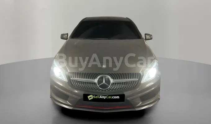 carsDetail