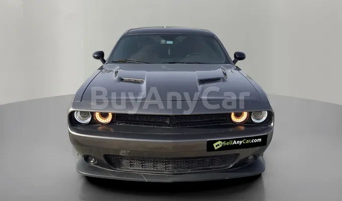 carsDetail