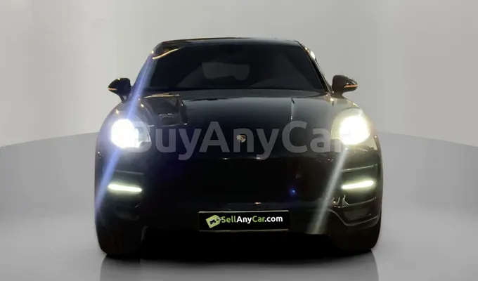 carsDetail