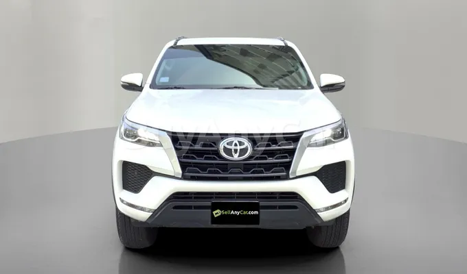 carsDetail