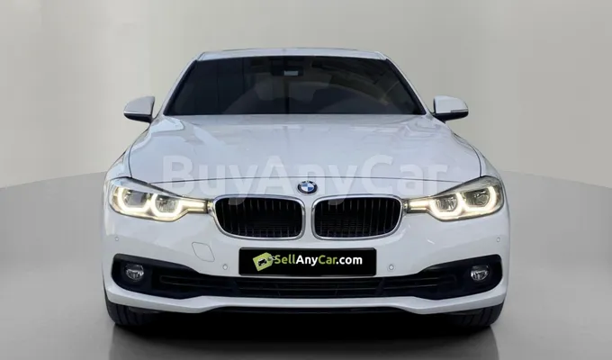 carsDetail