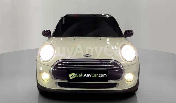 carsDetail