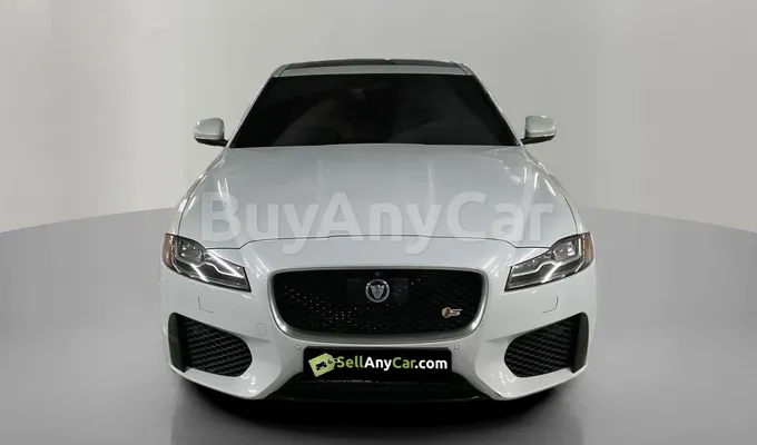 carsDetail