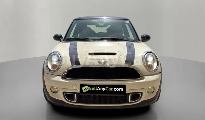 carsDetail