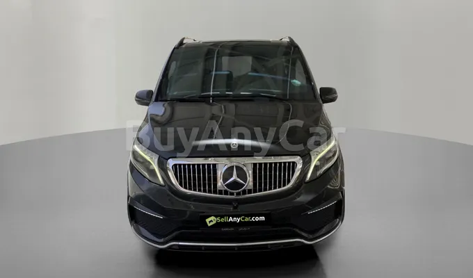 carsDetail