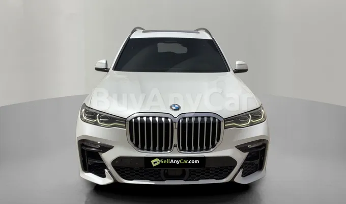 carsDetail