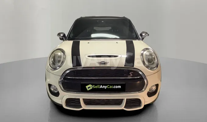 carsDetail