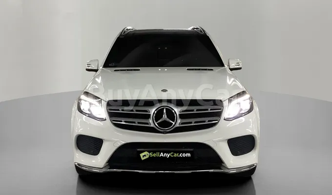 carsDetail