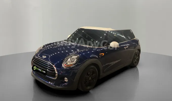 carsDetail