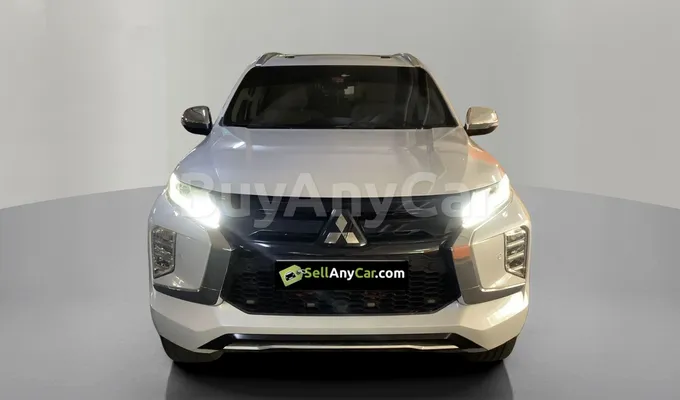 carsDetail