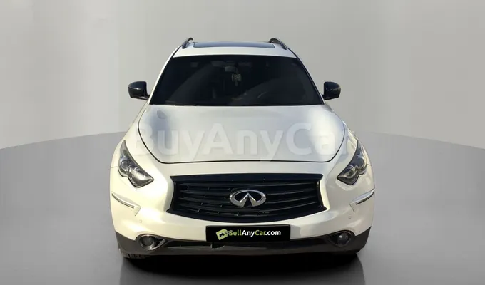 carsDetail