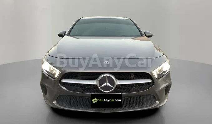 carsDetail